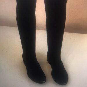 Women's Black Knee-High Boots